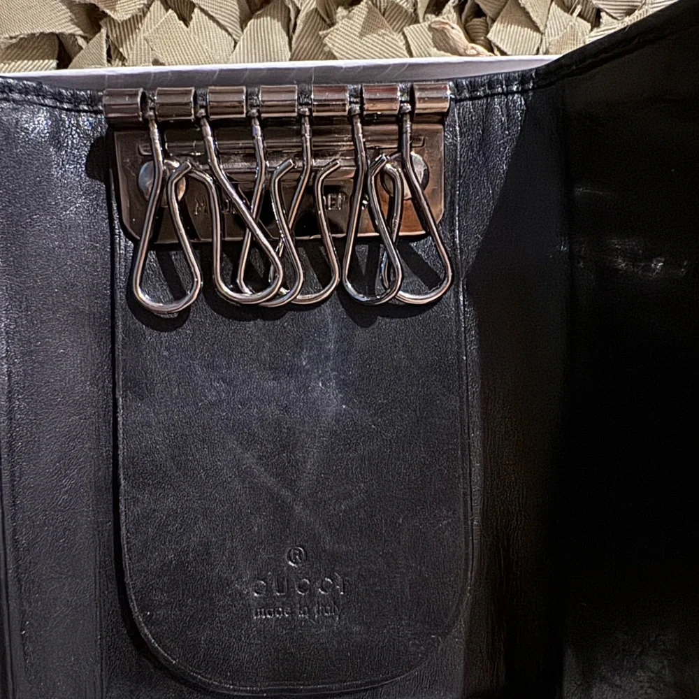 Gucci Black Leather 6 Key Wallet